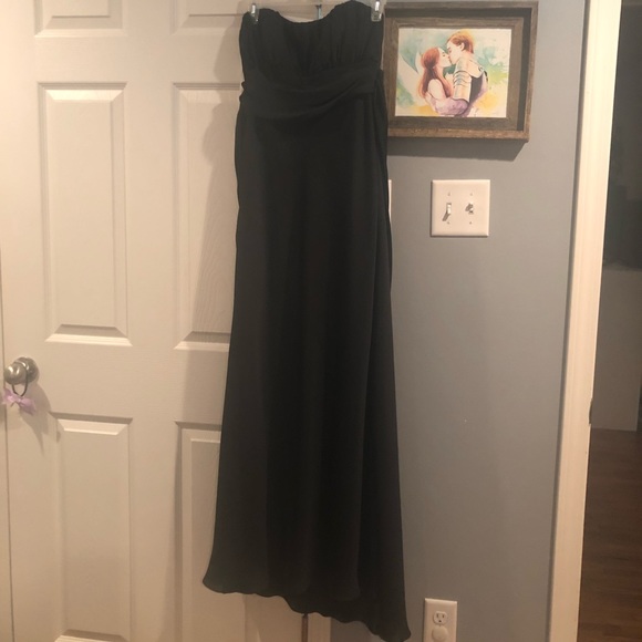Gorgeous black strapless gown - Picture 2 of 6